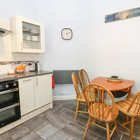 3 Railway * Long Marton