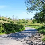 3 Railway * Long Marton